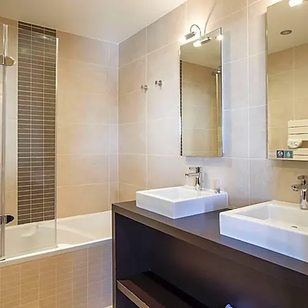 Hotel Club Mmv Les 2 Domaines *