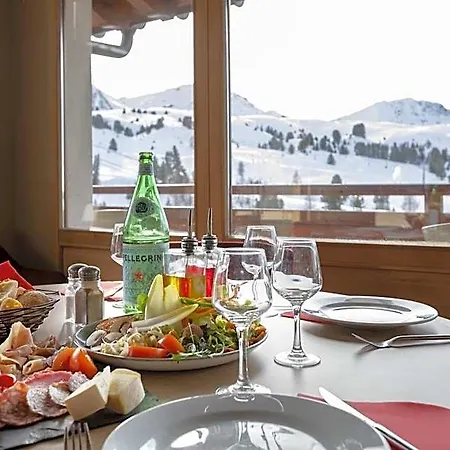 Hotel Club Mmv Les 2 Domaines *