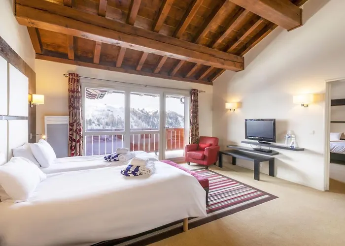 Club Mmv Les 2 Domaines Otel